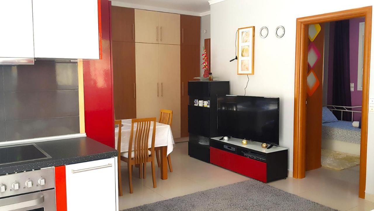 Renovated Lovely Apartment Near Airport & Sea Pórto Ráfti Exterior photo