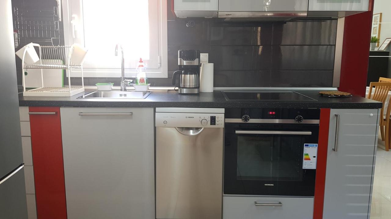 Renovated Lovely Apartment Near Airport & Sea Pórto Ráfti Exterior photo